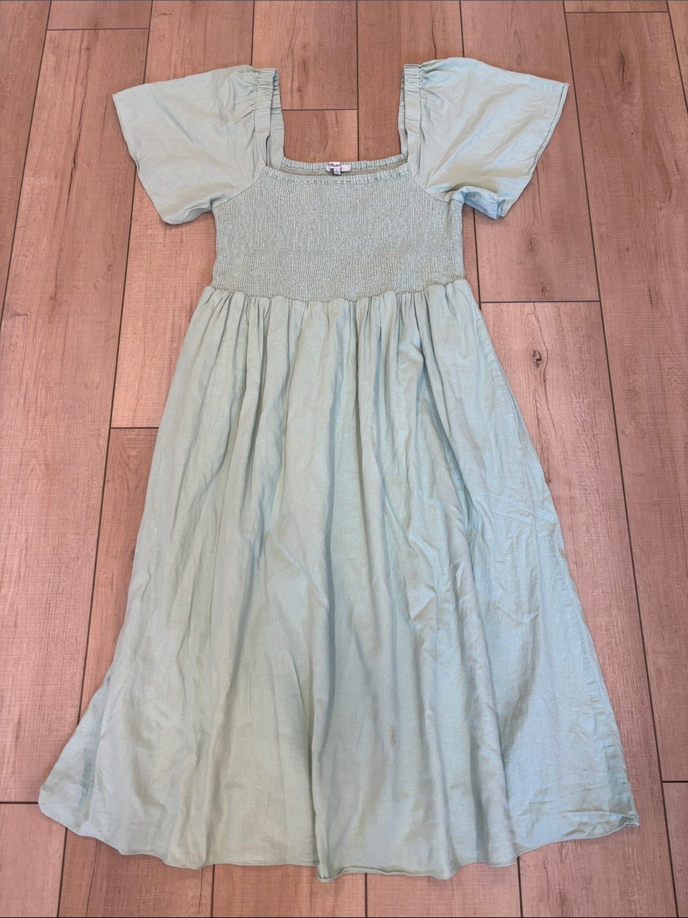Madewell Women’s Smocked Bodice Linen Blend Dress in Light Green